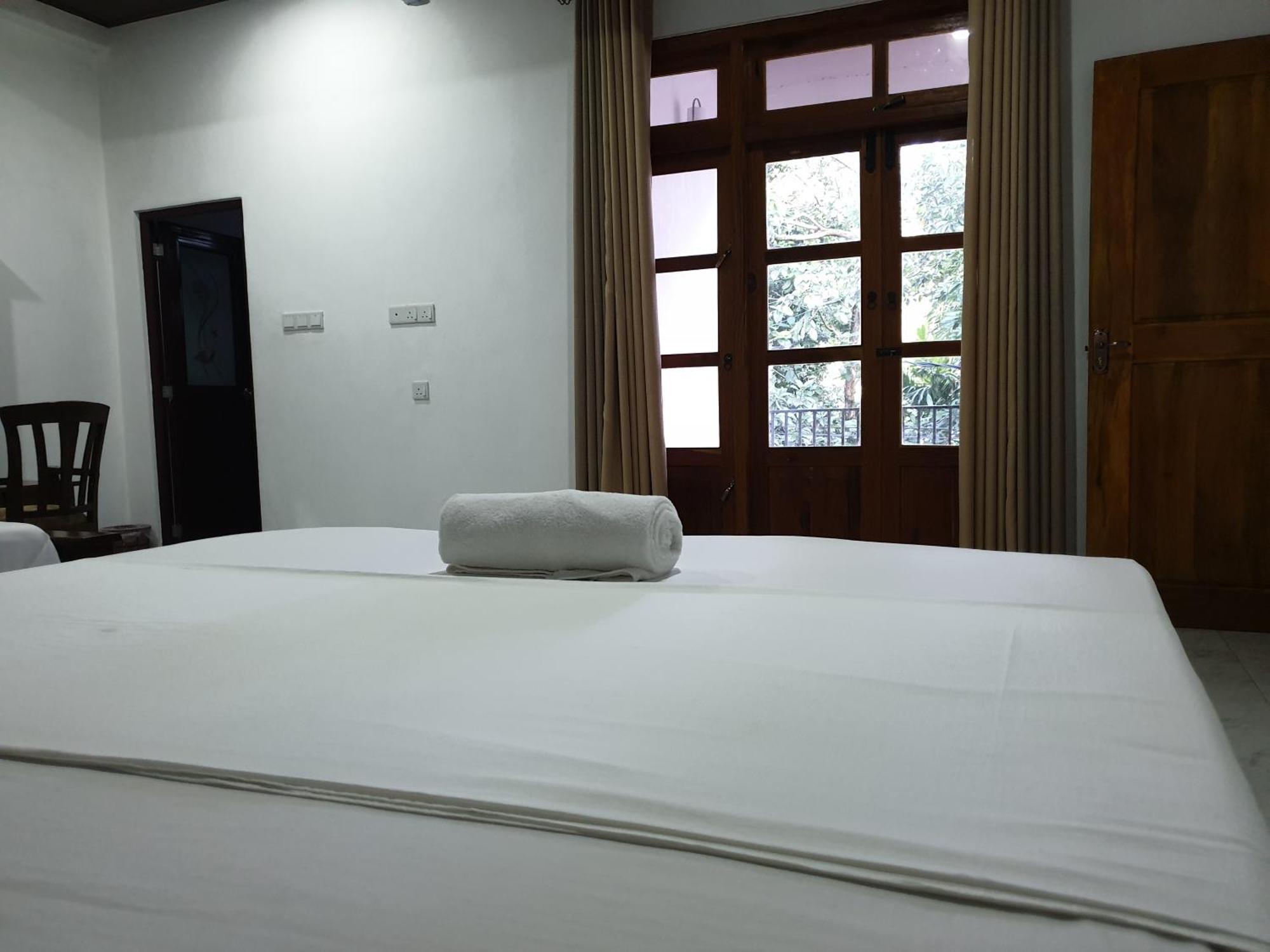 Enara Luxury Stay Katugastota Eksteriør billede